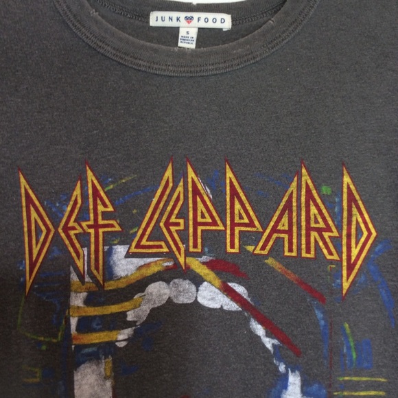 Def Leppard Love Bites Hysteria T shirt - Picture 3 of 5